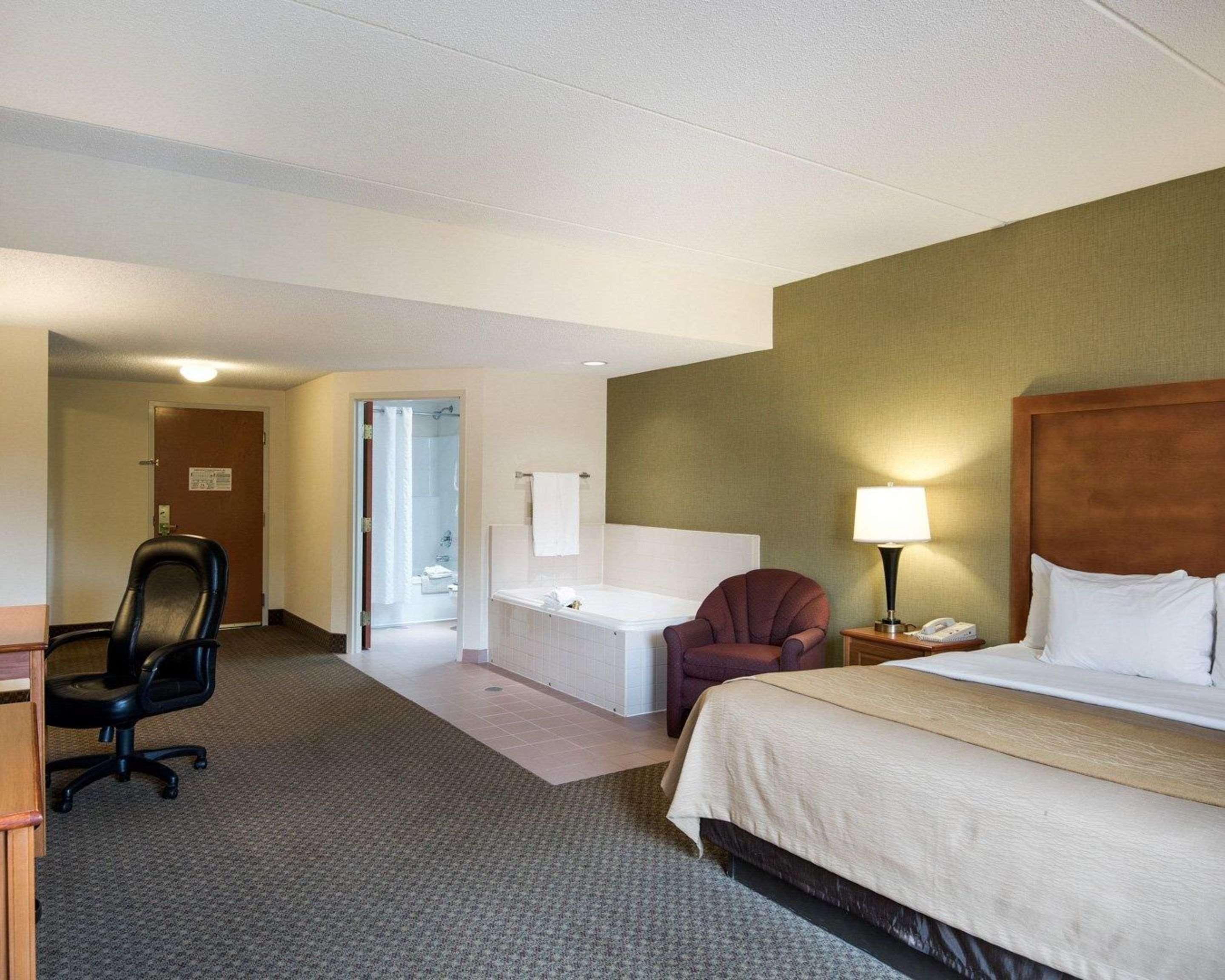 Comfort Inn & Suites - Lavale - Cumberland La Vale Luaran gambar